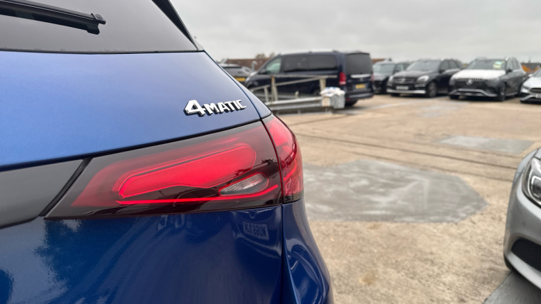 Mercedes-Benz GLC 300d 4Matic AMG Line Premium 5dr 9G-Tronic Diesel Estate